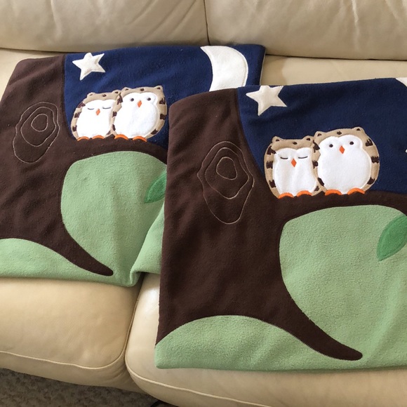 Pillow covers - Picture 3 of 6